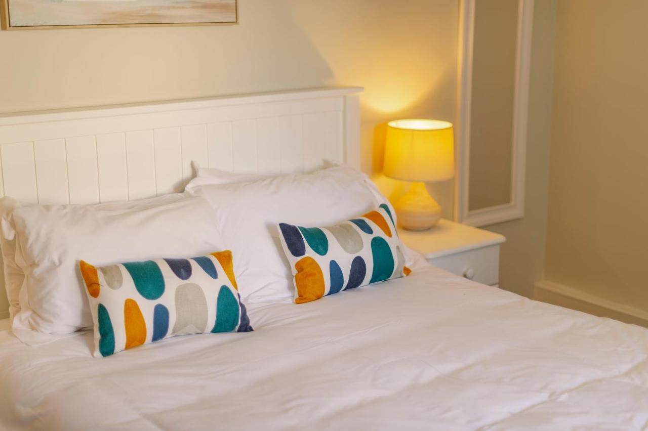Corffe House And Holiday Cottages بارنستابل المظهر الخارجي الصورة